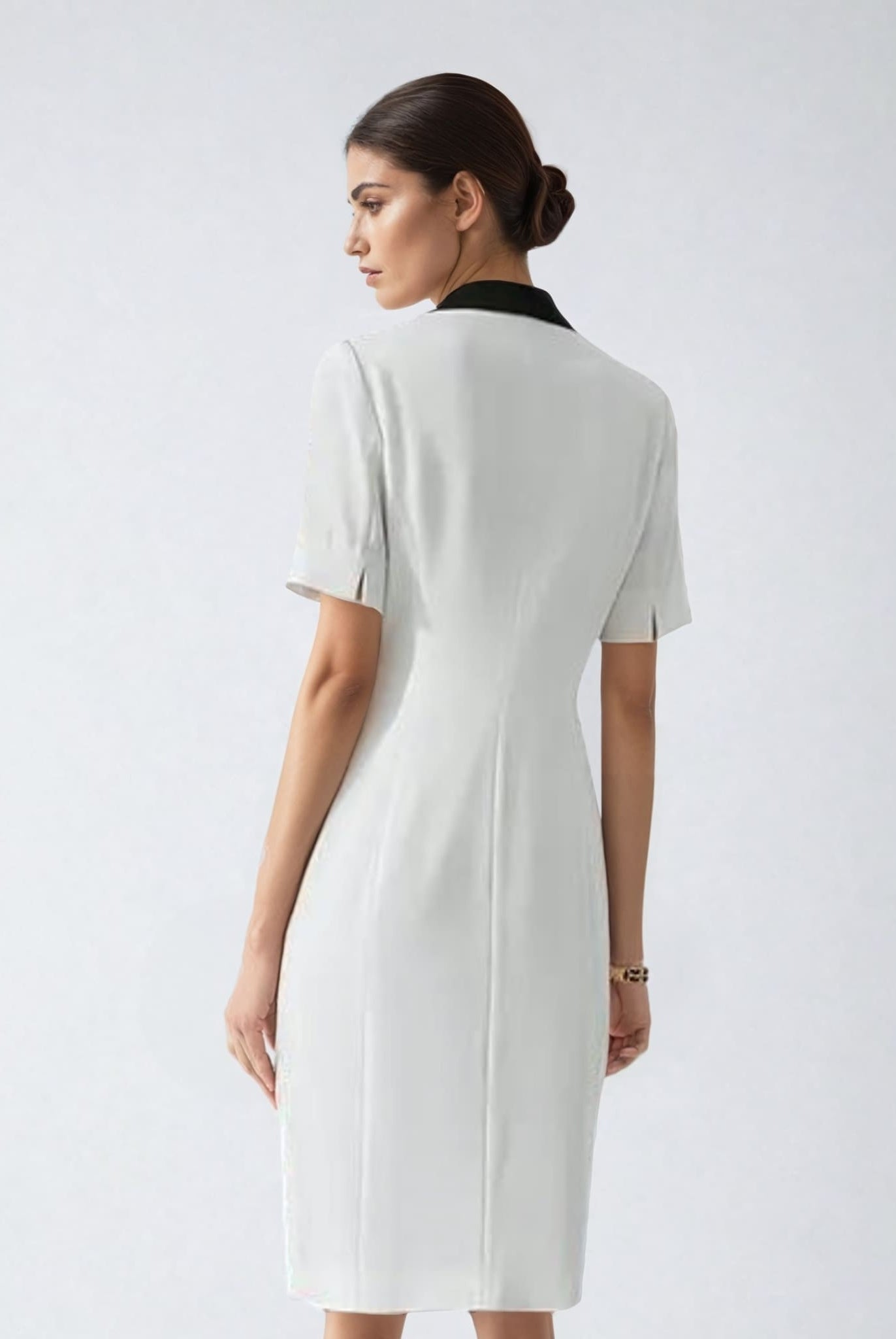 Elegant White Dress With Black Collar