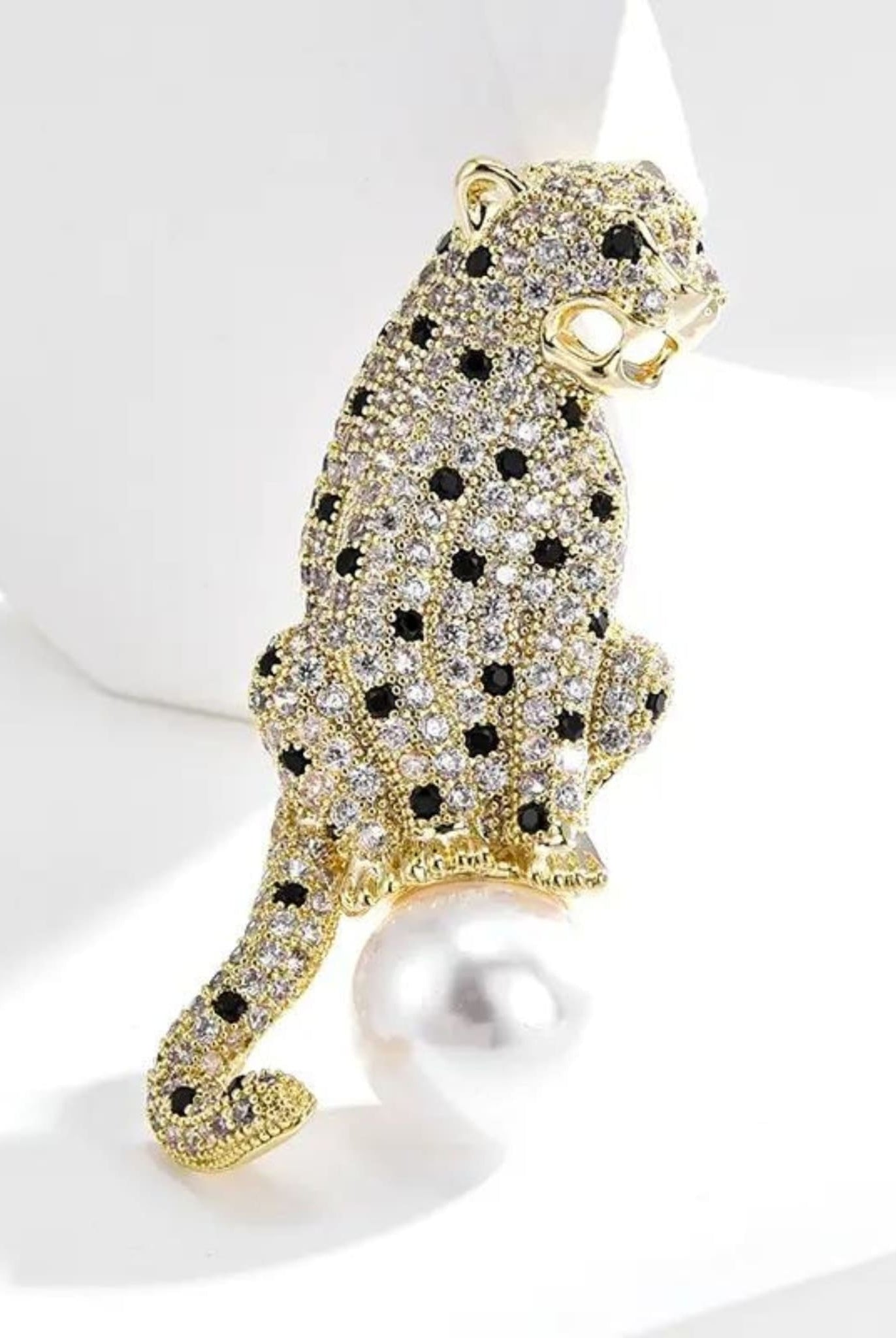 Leopard Pearl Brooch