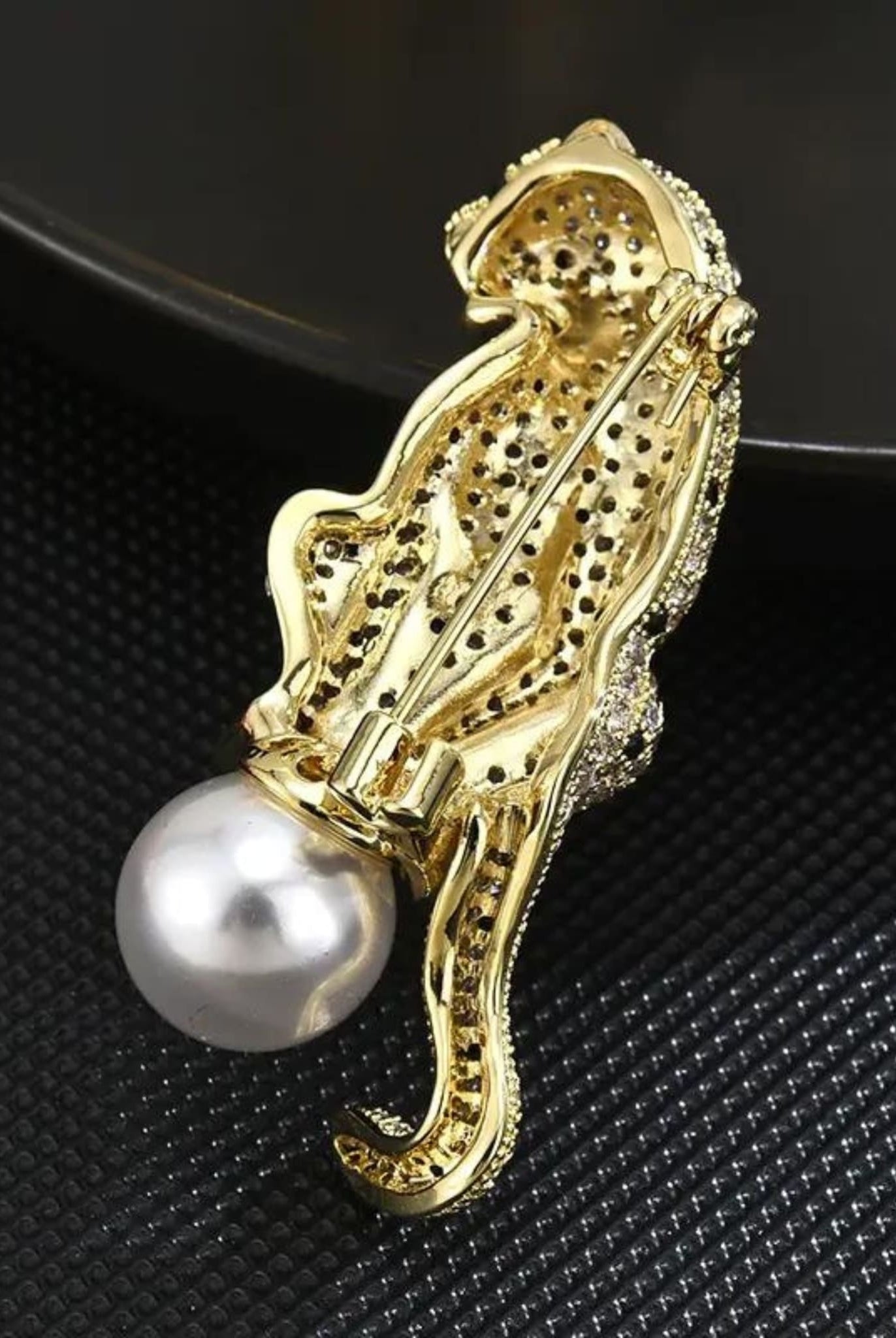 Leopard Pearl Brooch
