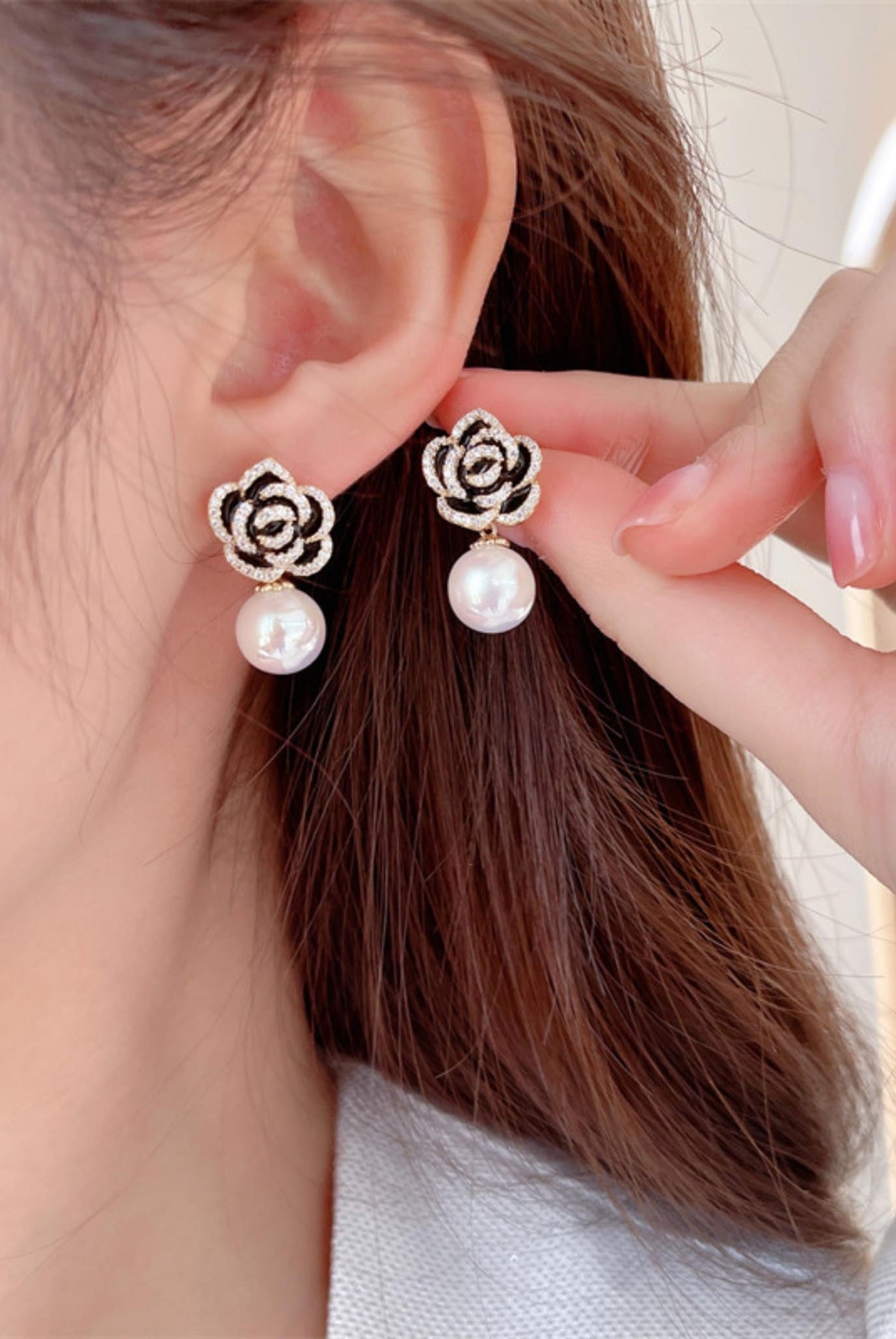 Black Camellia Flower Pearl Earrings