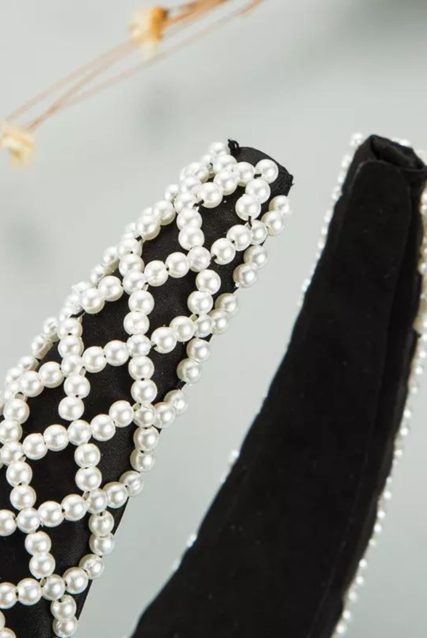 Luxury Hairband With Pearls