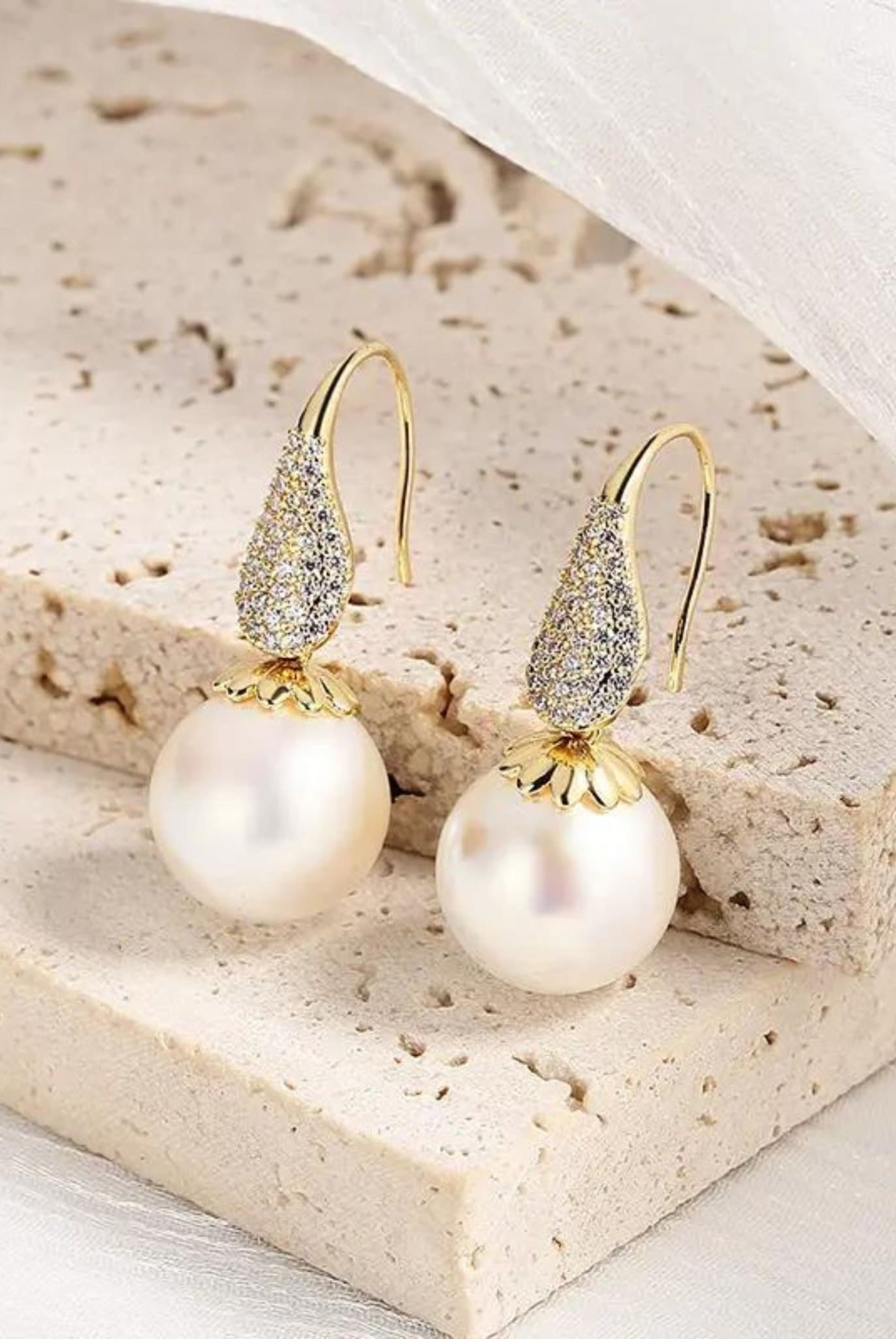 Pearl Golden Drop Earrings