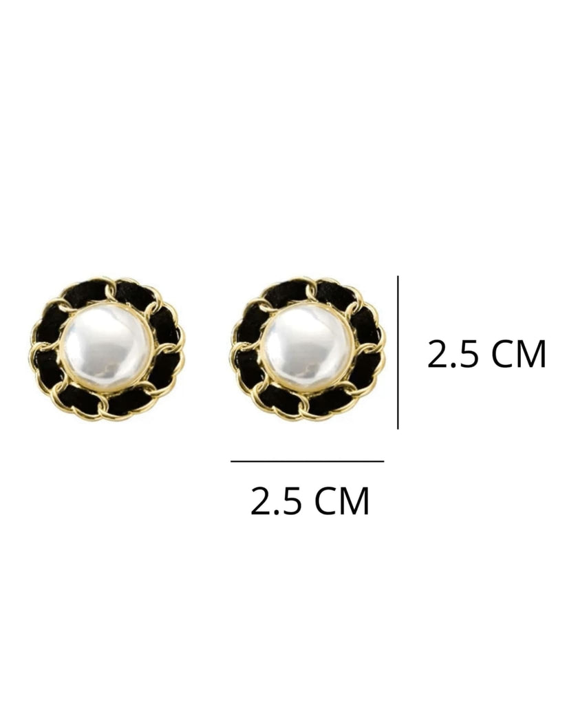 Classic Pearl Earrings Size