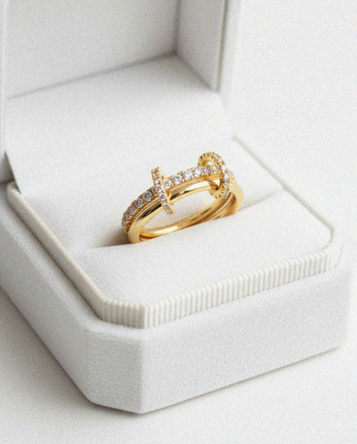 Double band design with crystal-set crossover accents.