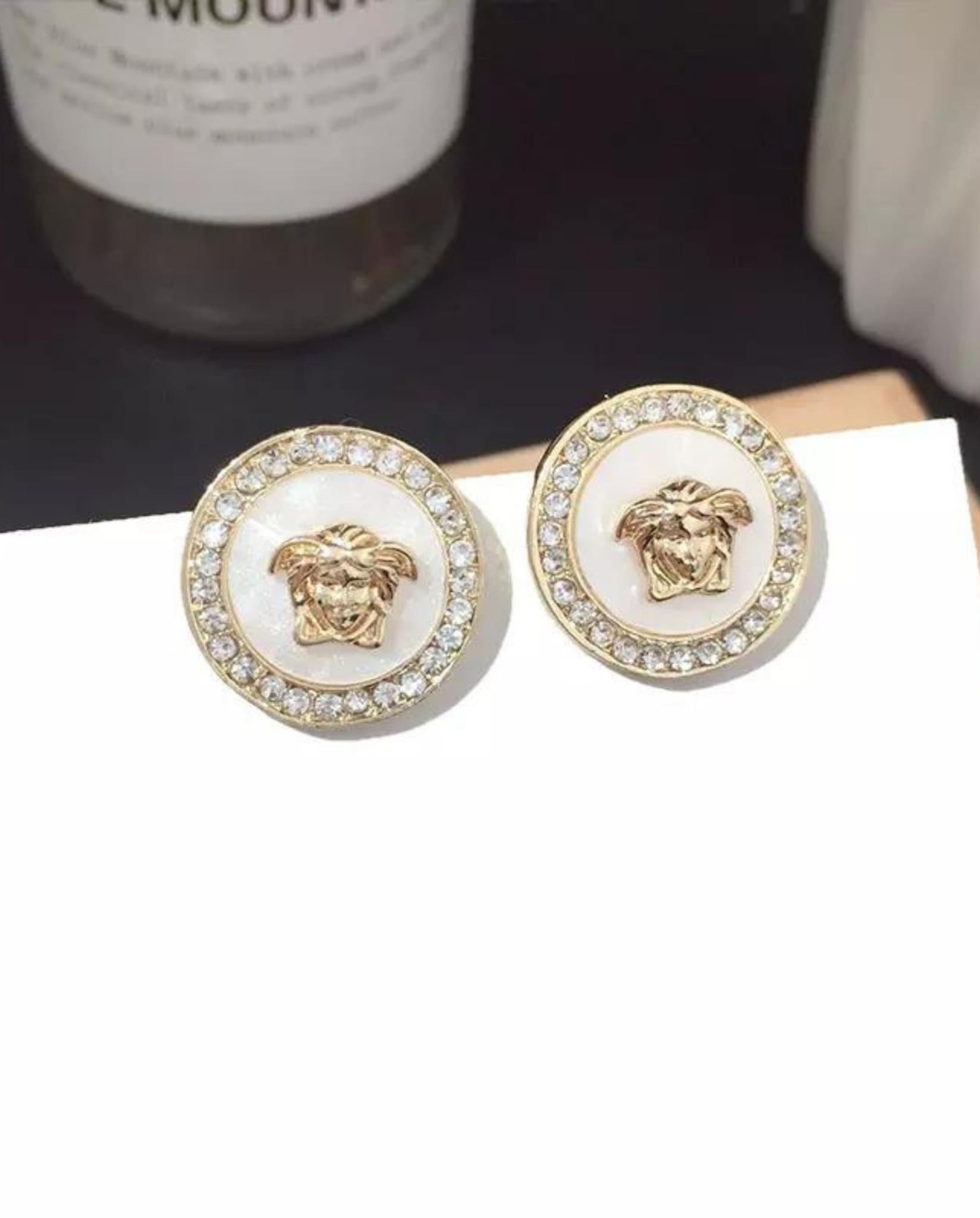 Coin Shaped Earrings White